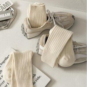 3 Pairs Crew Tan Socks